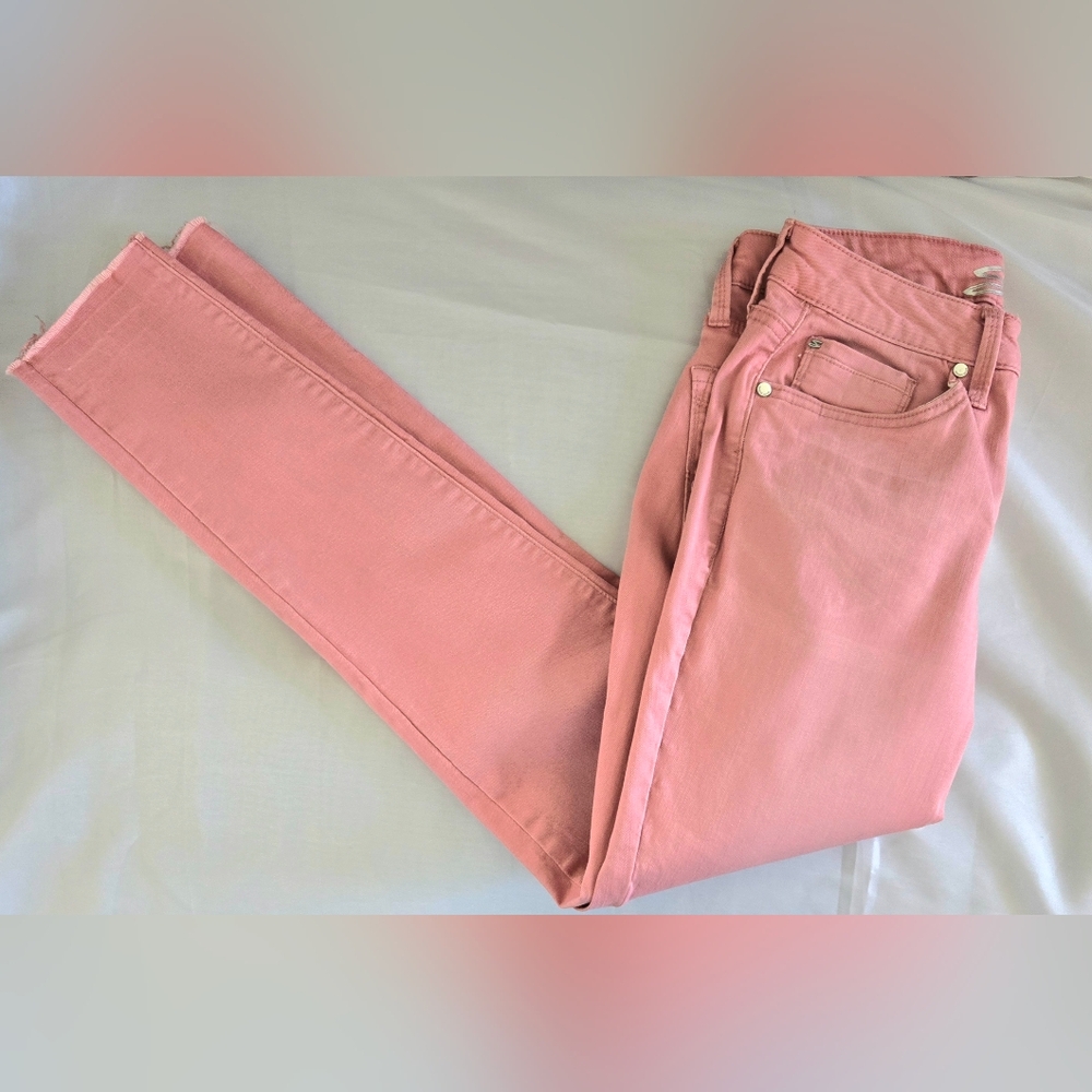Seven7 Rose Color Jeans Sz 6 Mid Rise Skinny Ankle Raw Hem